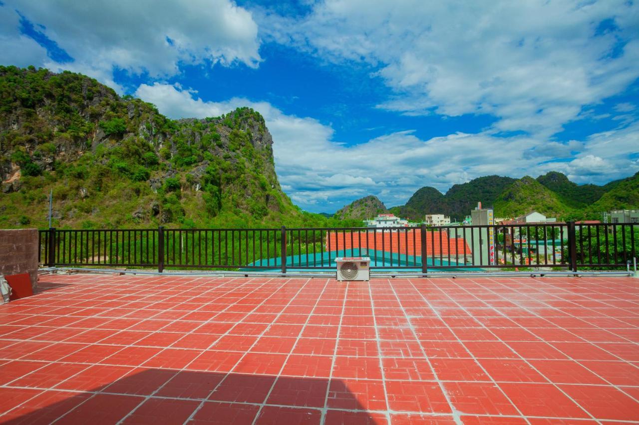 Mountain View House Phong Nha