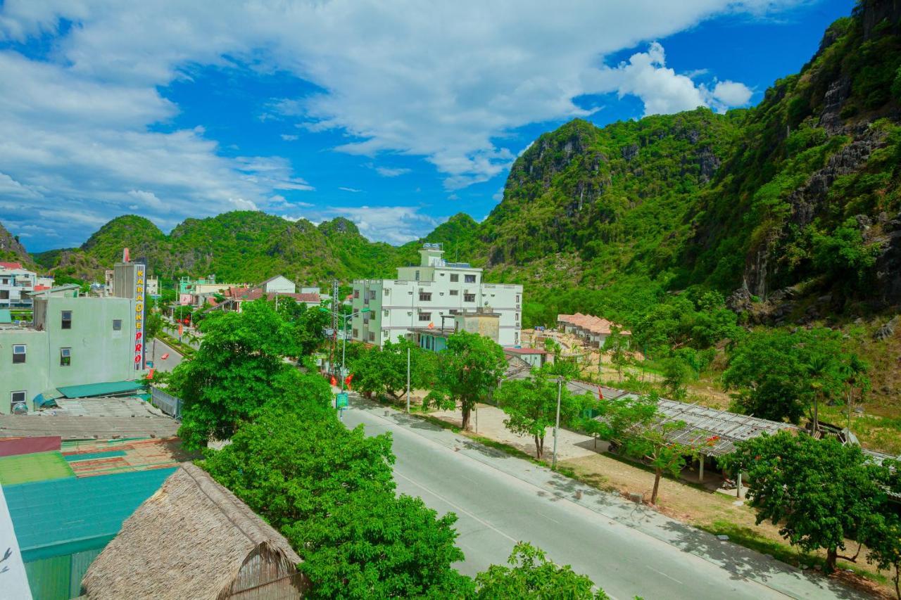 Mountain View House Phong Nha