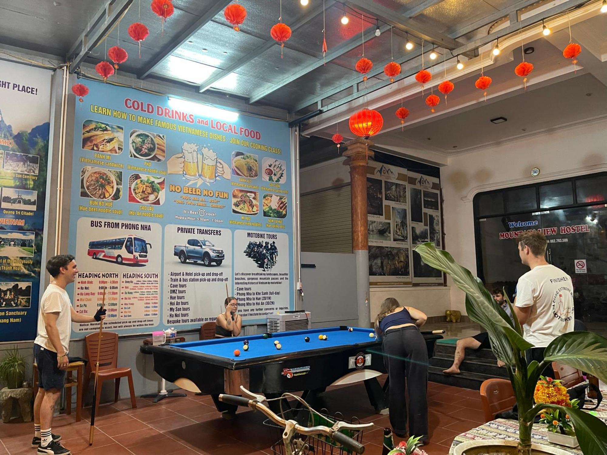 Mountain View House Homestay